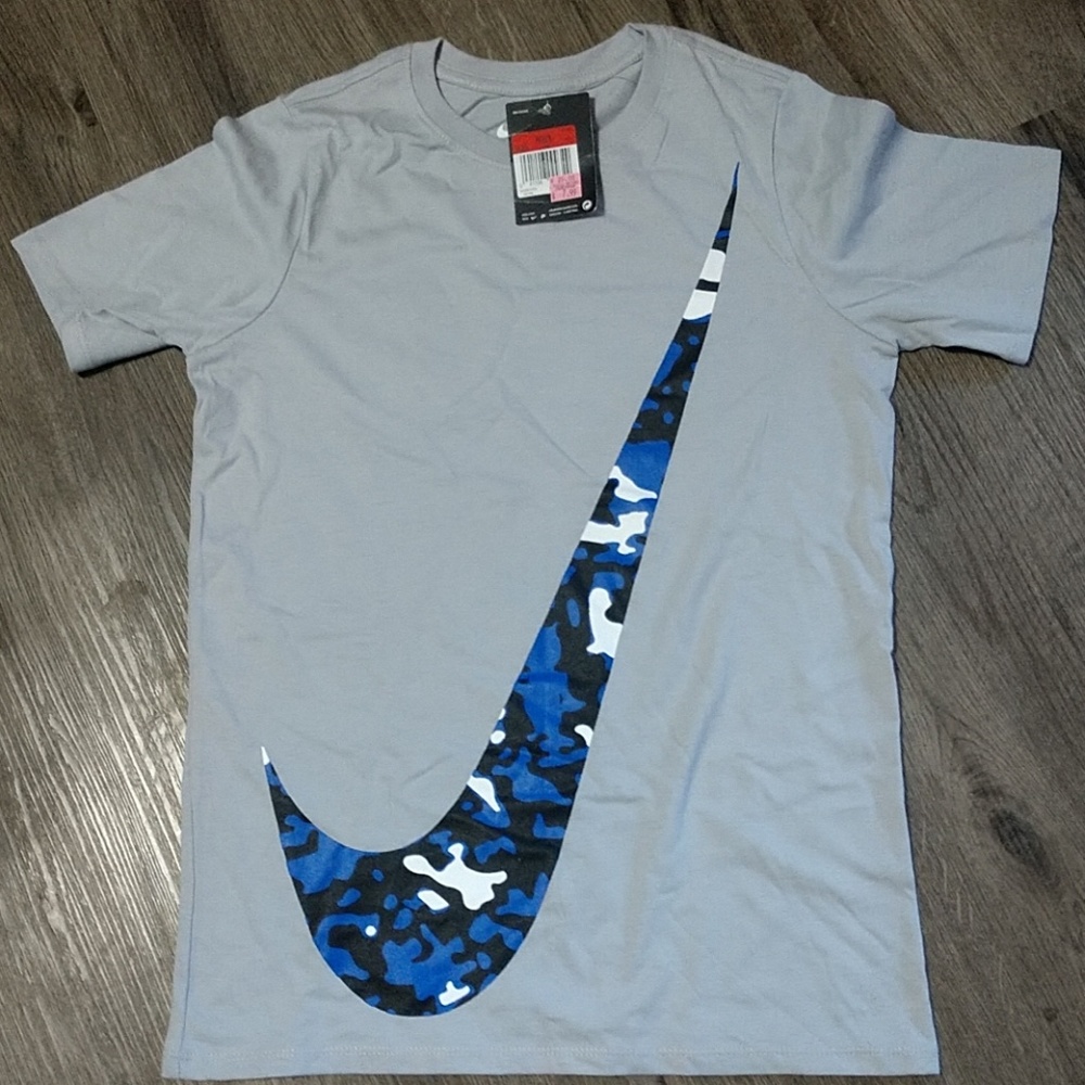 Boys nike Tshirt